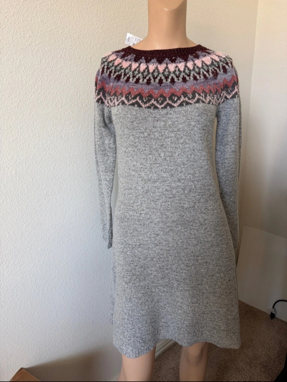 NWT Maurices Gray Knit Long-Sleeve Dress with Pink & Maroon Yoke Small orig.$49